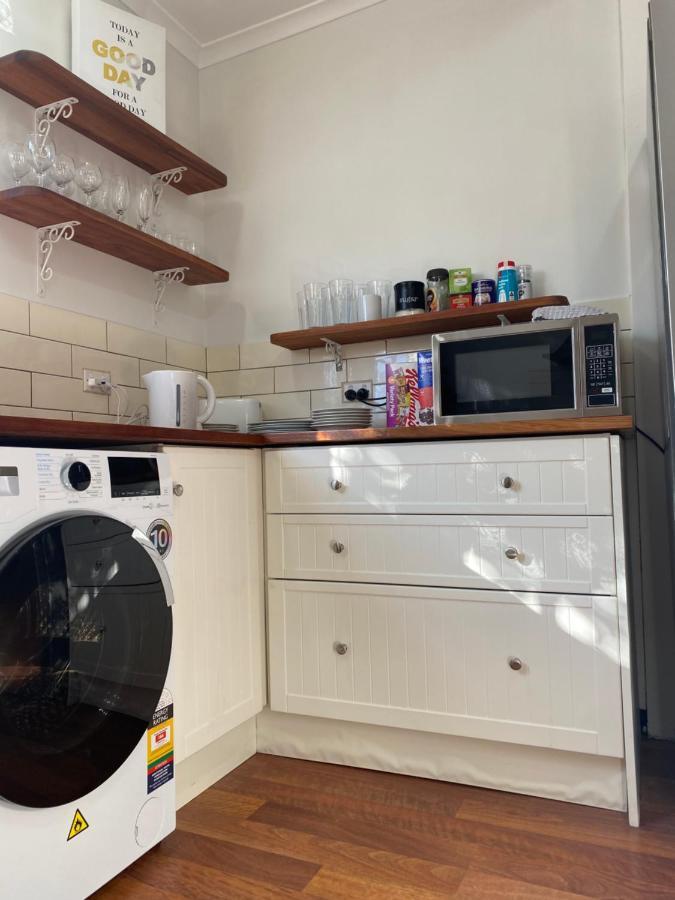 Stylish Cottage, Villa Wagga Wagga