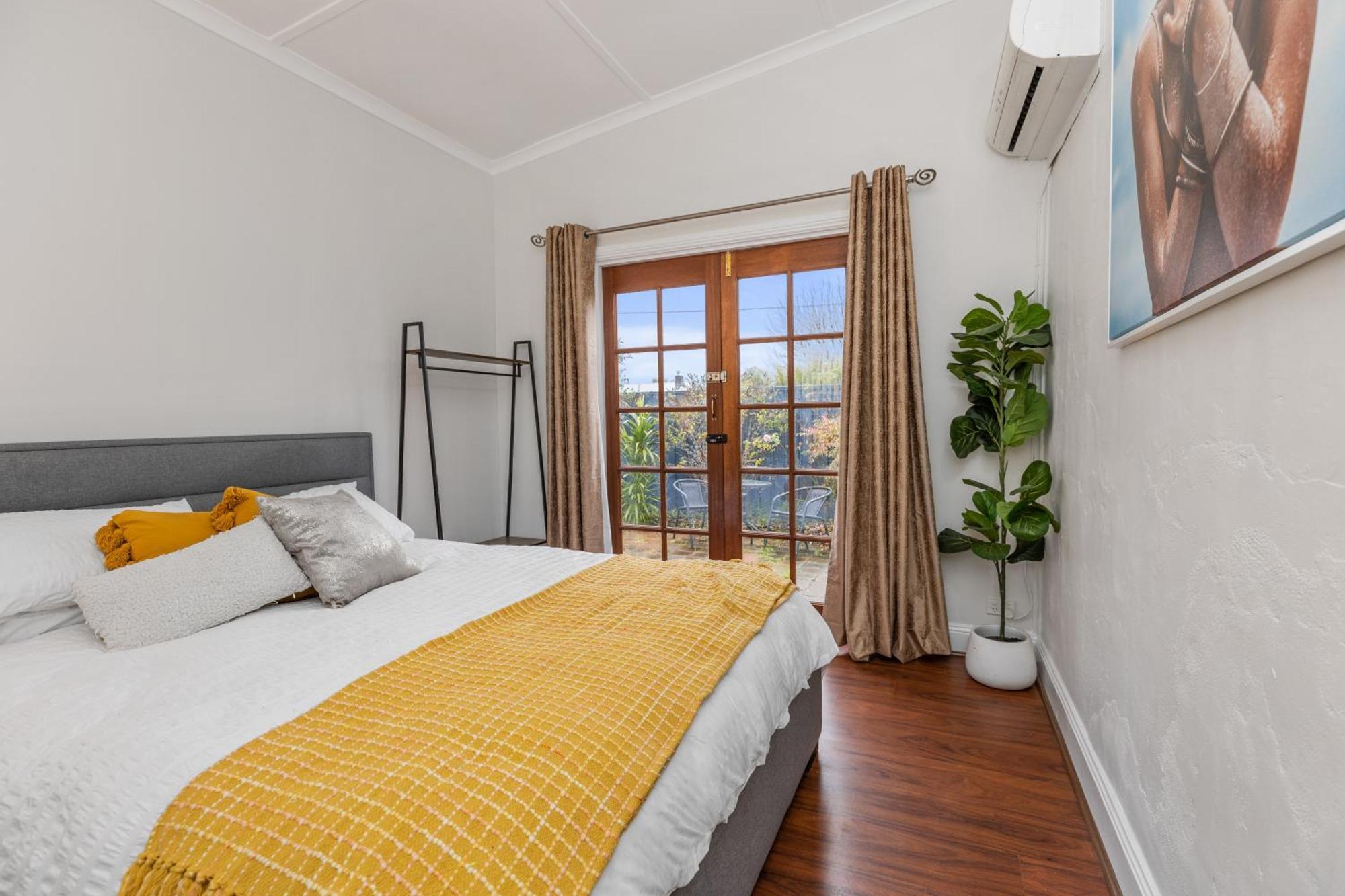Villa Stylish Cottage, *